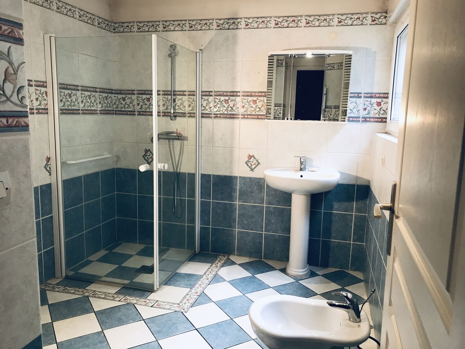 Maison de village 8 pièces 185m² - 52e97f2e-e598-4f39-ad3d-202026290a8d