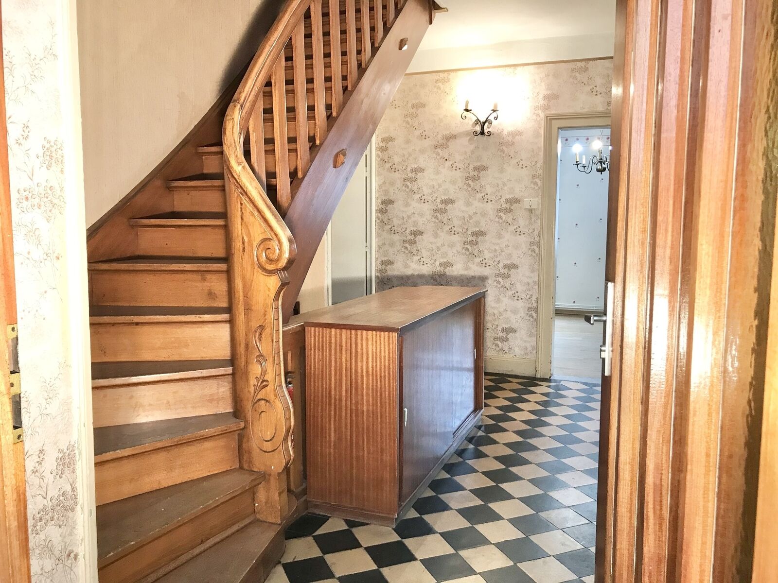 Maison de village 8 pièces 185m² - E52b30c5-e860-4d6e-8a98-5e26a26f2741