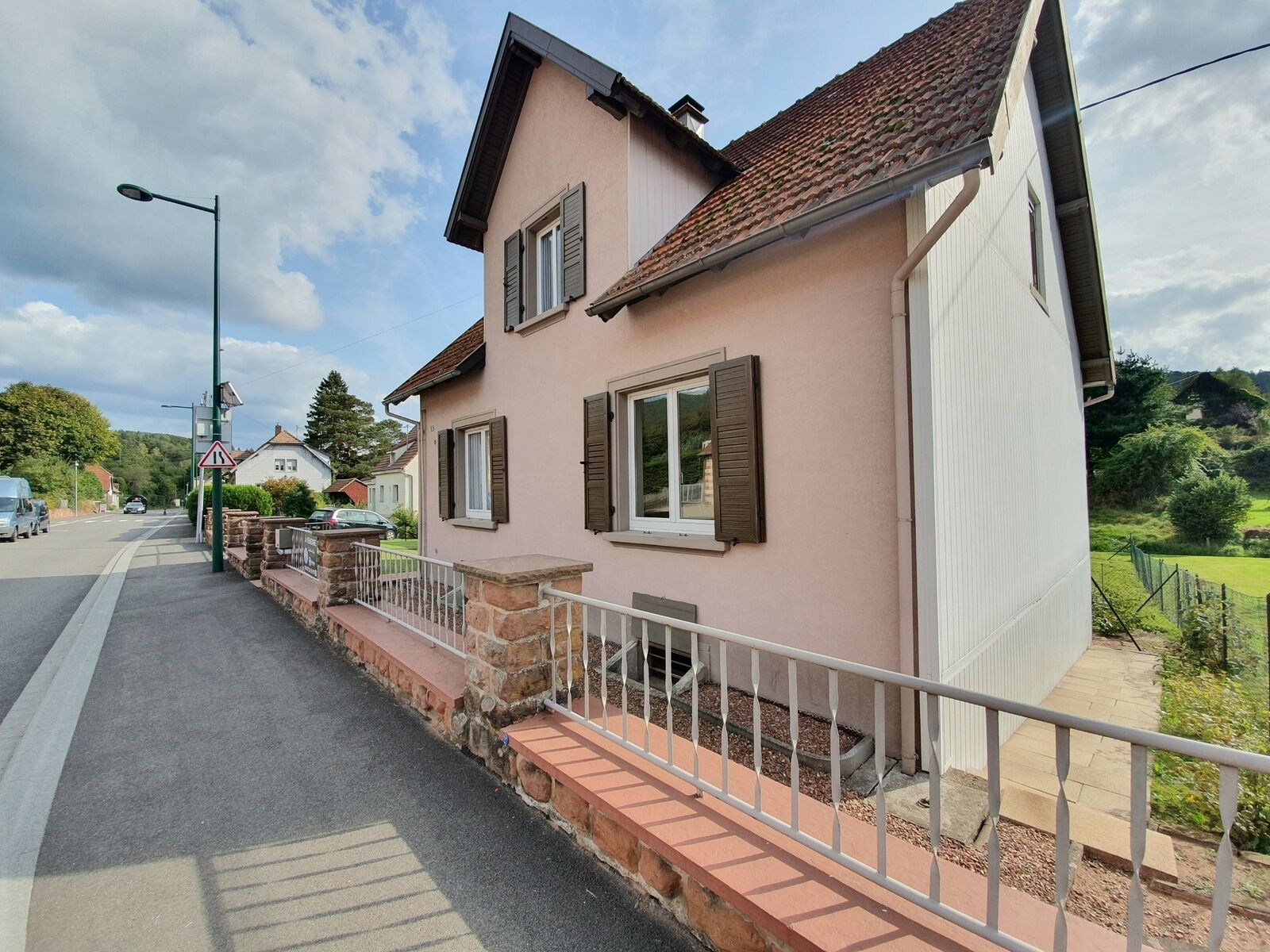 Maison de 5 pièces à Obersteinbach sous offre.   - 20231001 164102