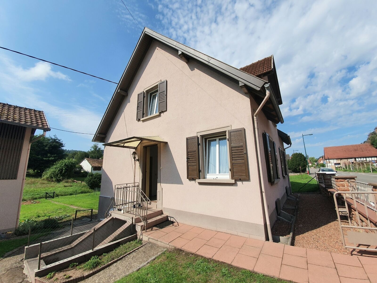 Maison de 5 pièces à Obersteinbach sous offre.   - 20231001 162736