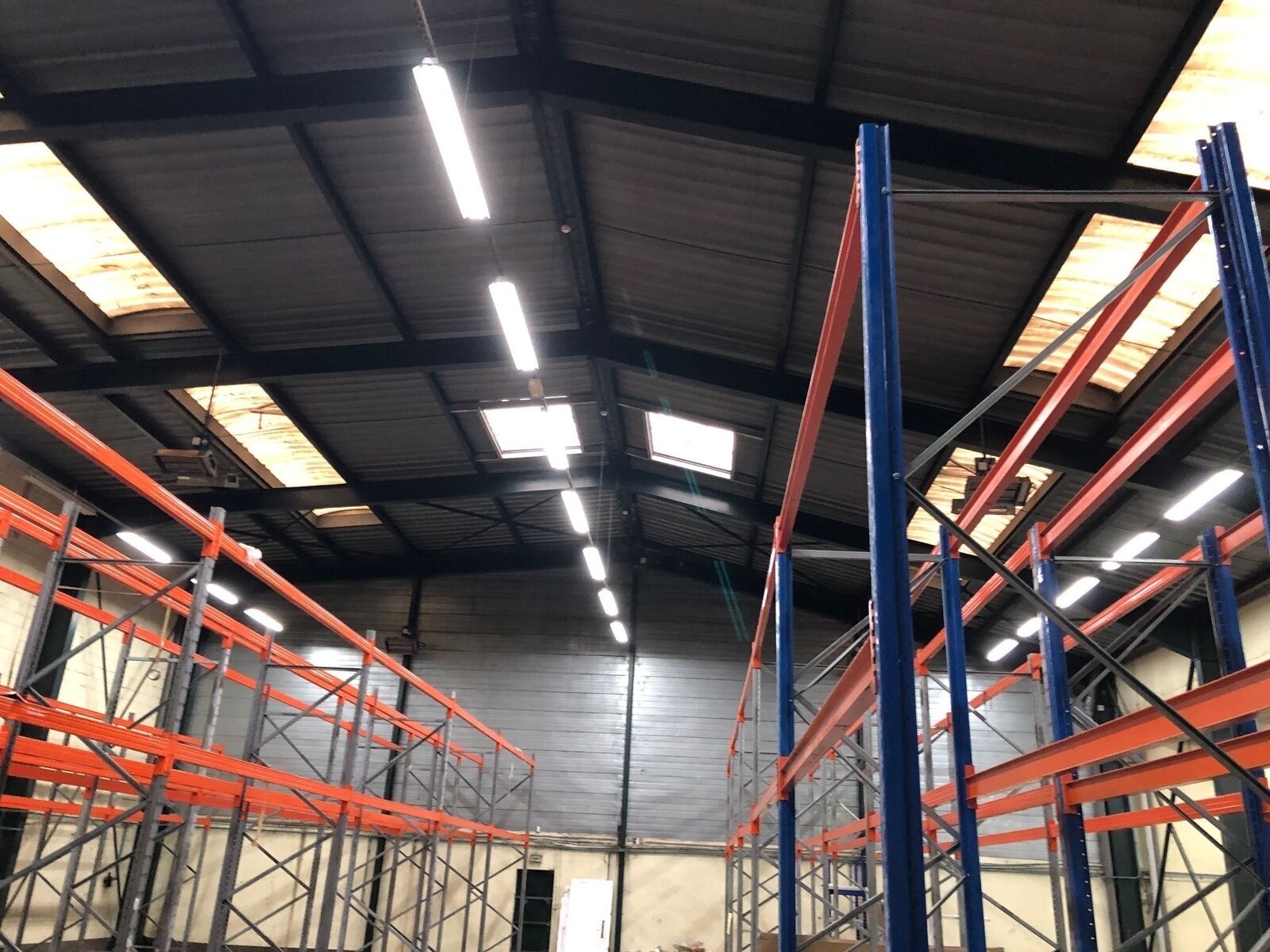 Neuilly sur Marne-Zone Industrielle Les Chanoux- Atelier de 726 m2 . - Img 6586