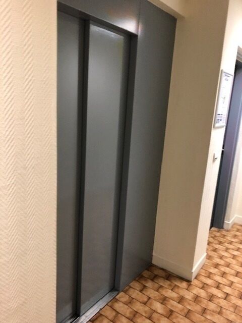 Neuilly sur Marne-Z.I.-Les Chanoux- Plateau à usage de bureaux   - Img 6246