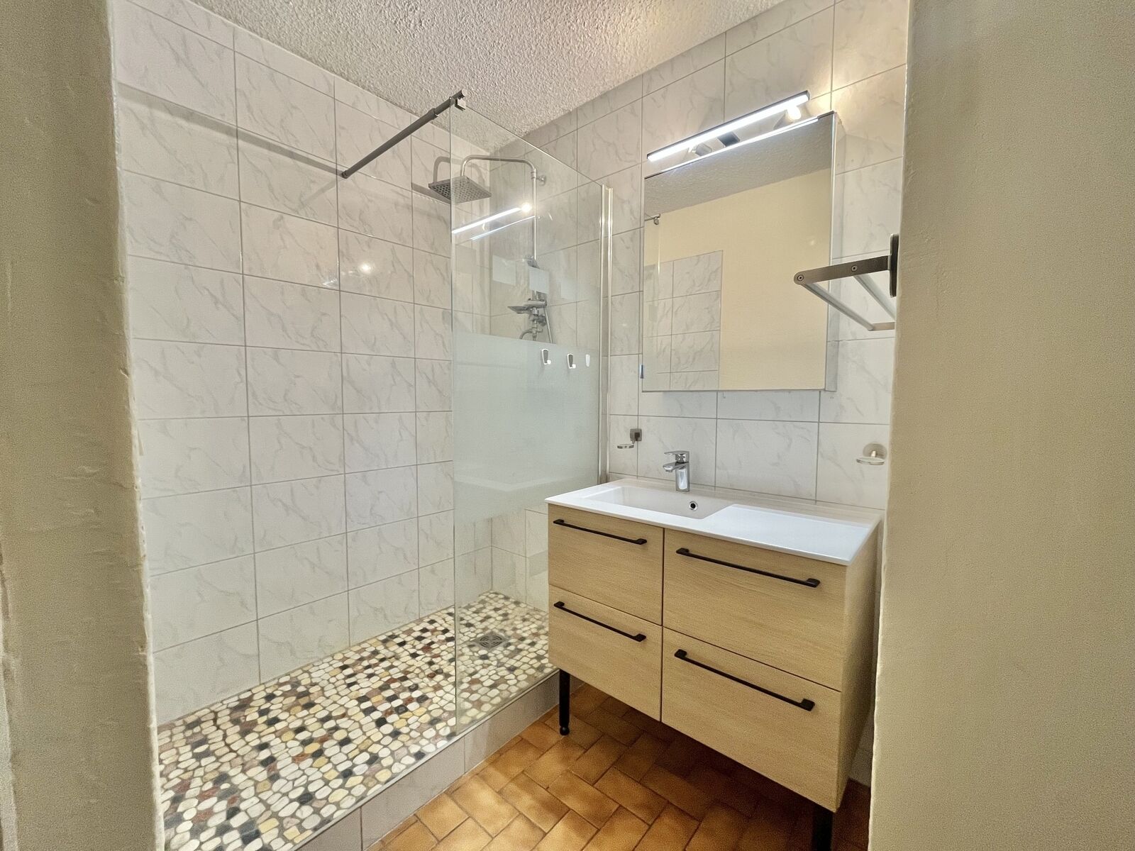 Charmant Duplex rez de jardin 3p 63m² - Ca425980-bee6-468b-adf7-74d61cc1702b