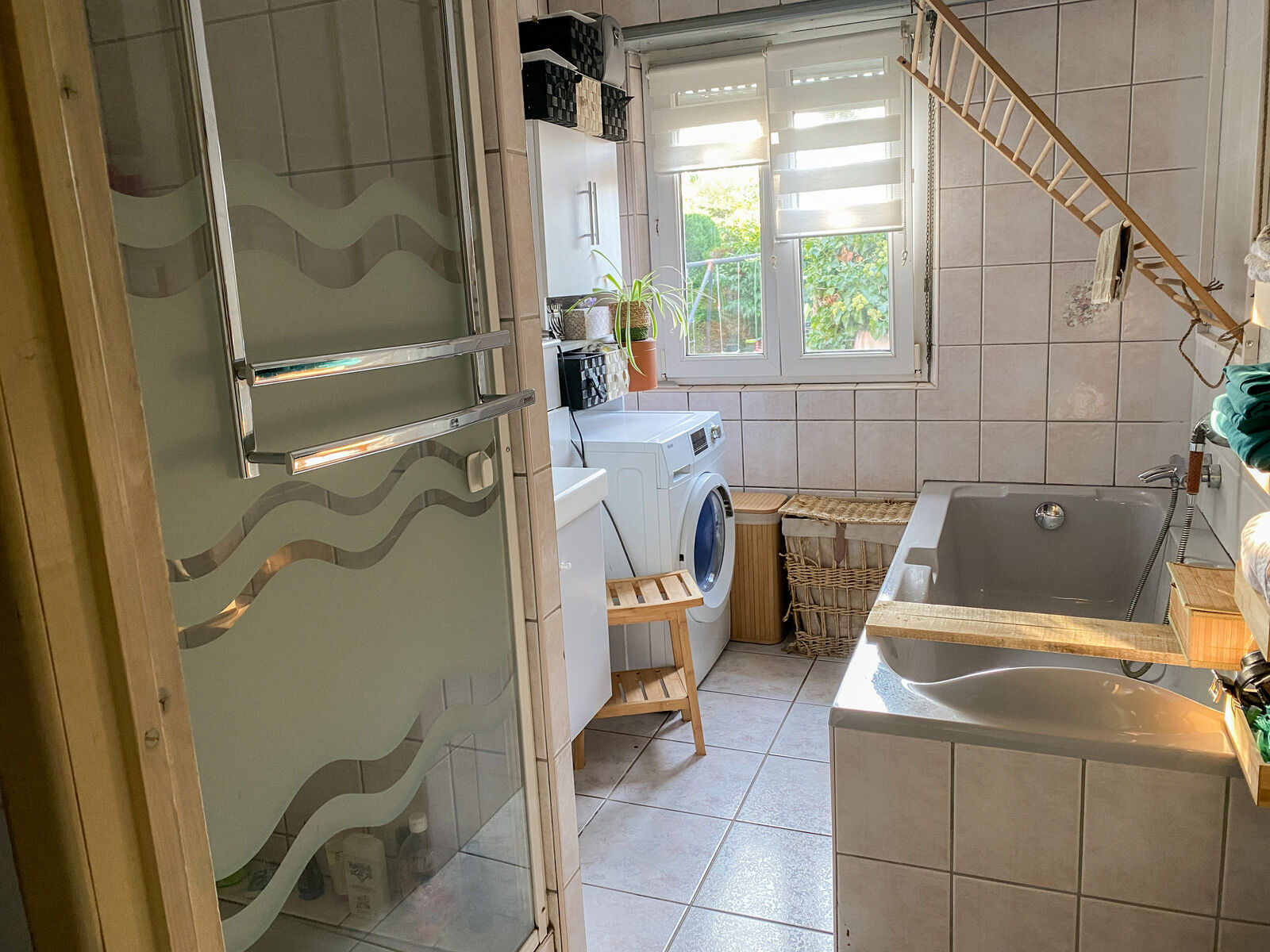 Charmante maison mitoyenne dans un bel environnement - Salle de bain