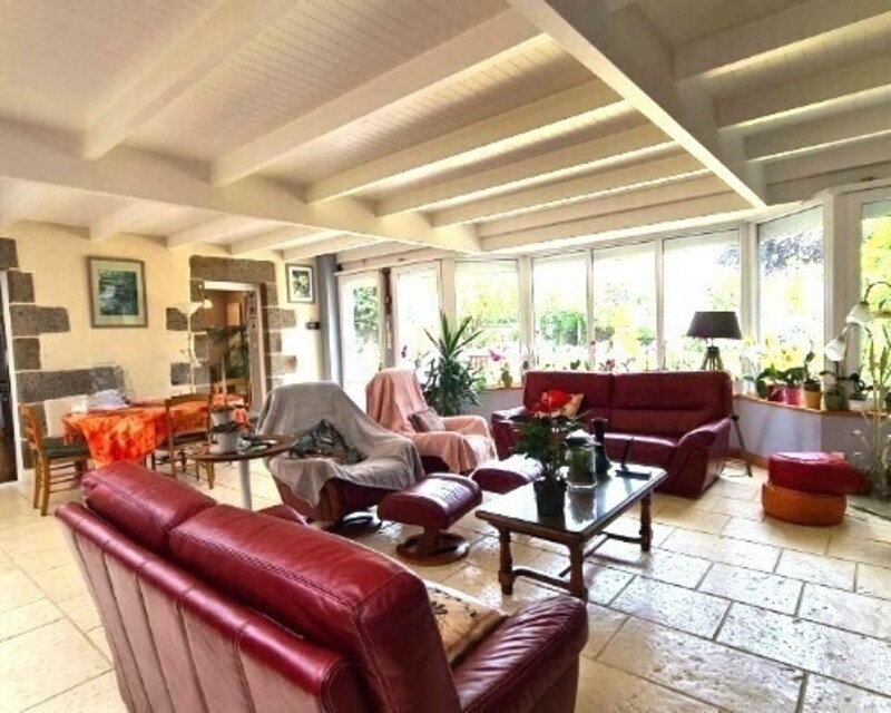 Maison avec du cachet dans le bourg  - 366751647 671997584467342 1148138593414410816 n cleanup  1