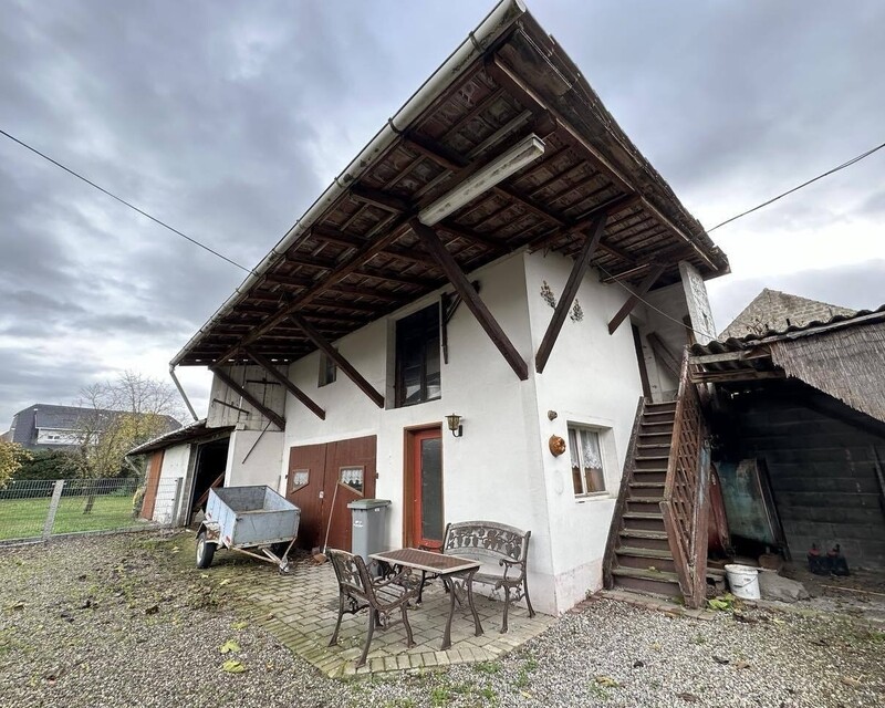 Maison à rénover à fort potentiel - 410226975 1412356302733646 7070168944360792675 n  1