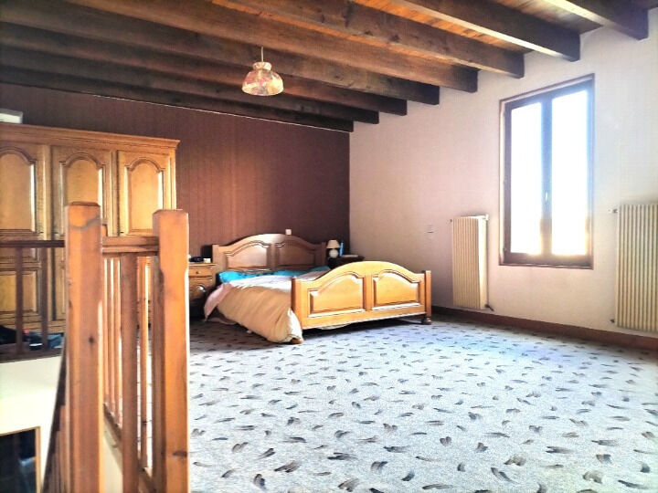 Maison en pierre avec fort potentiel – 212 m² habitables  - Img20231128113845