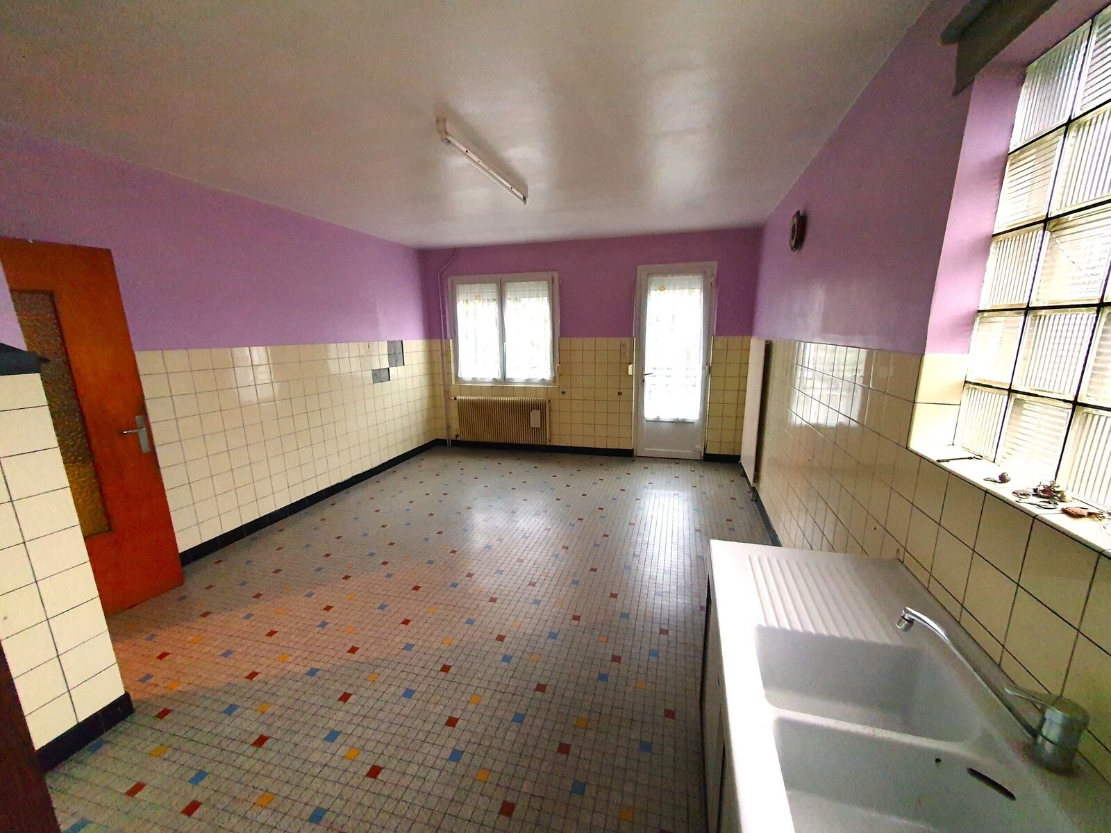 Grande maison familiale à rénover - 01