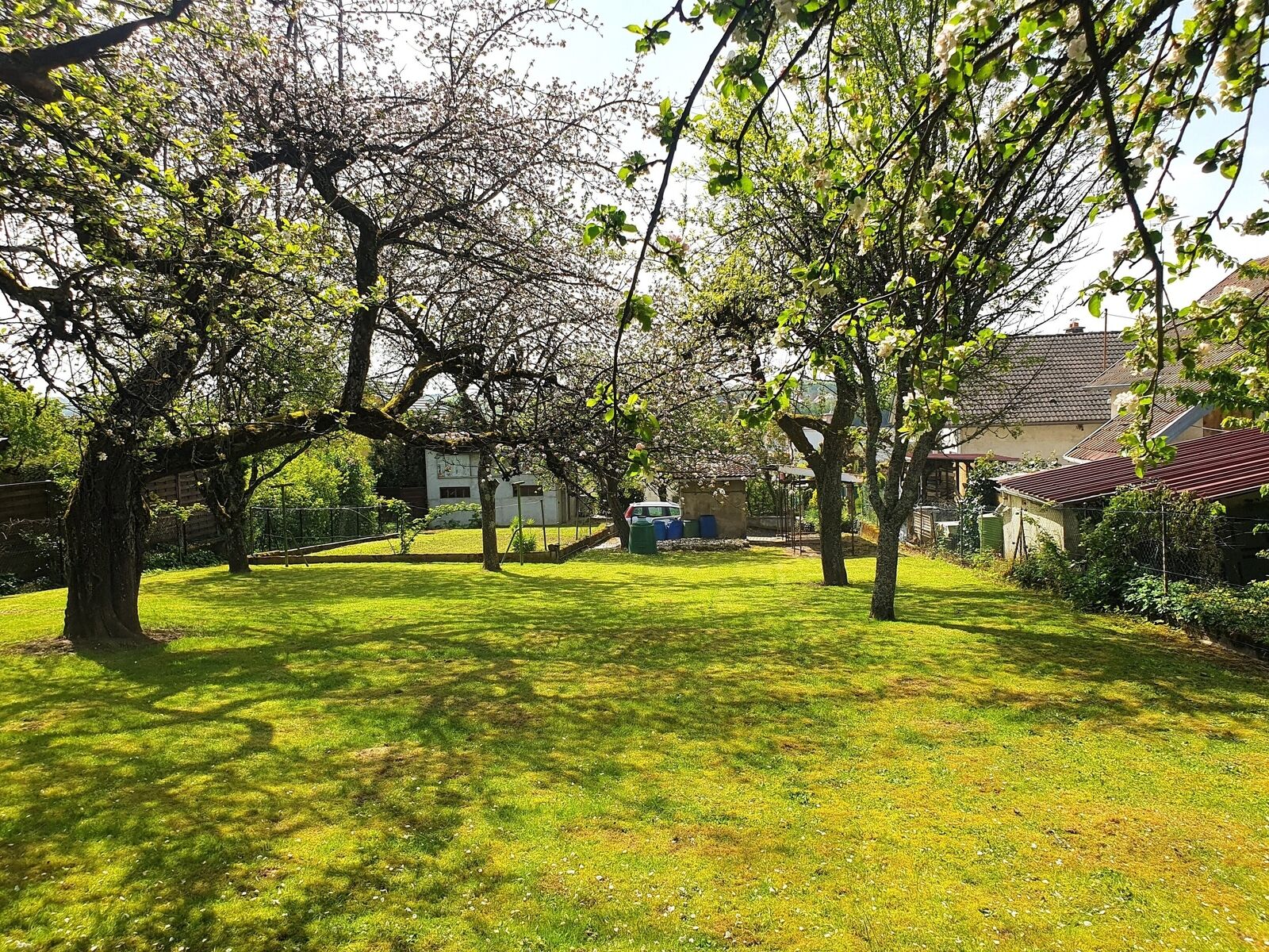 Grande maison familiale à rénover - 04