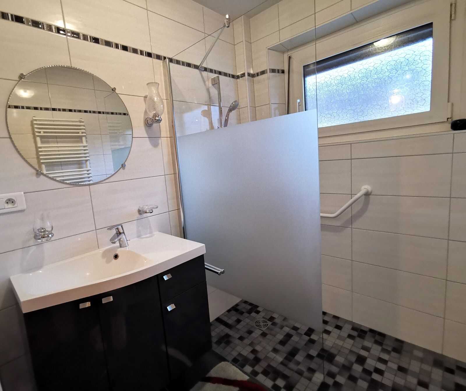 Maison mitoyenne 4 pièces et 84m² - Salle d eau - lucas miclo - maison lapoutroie