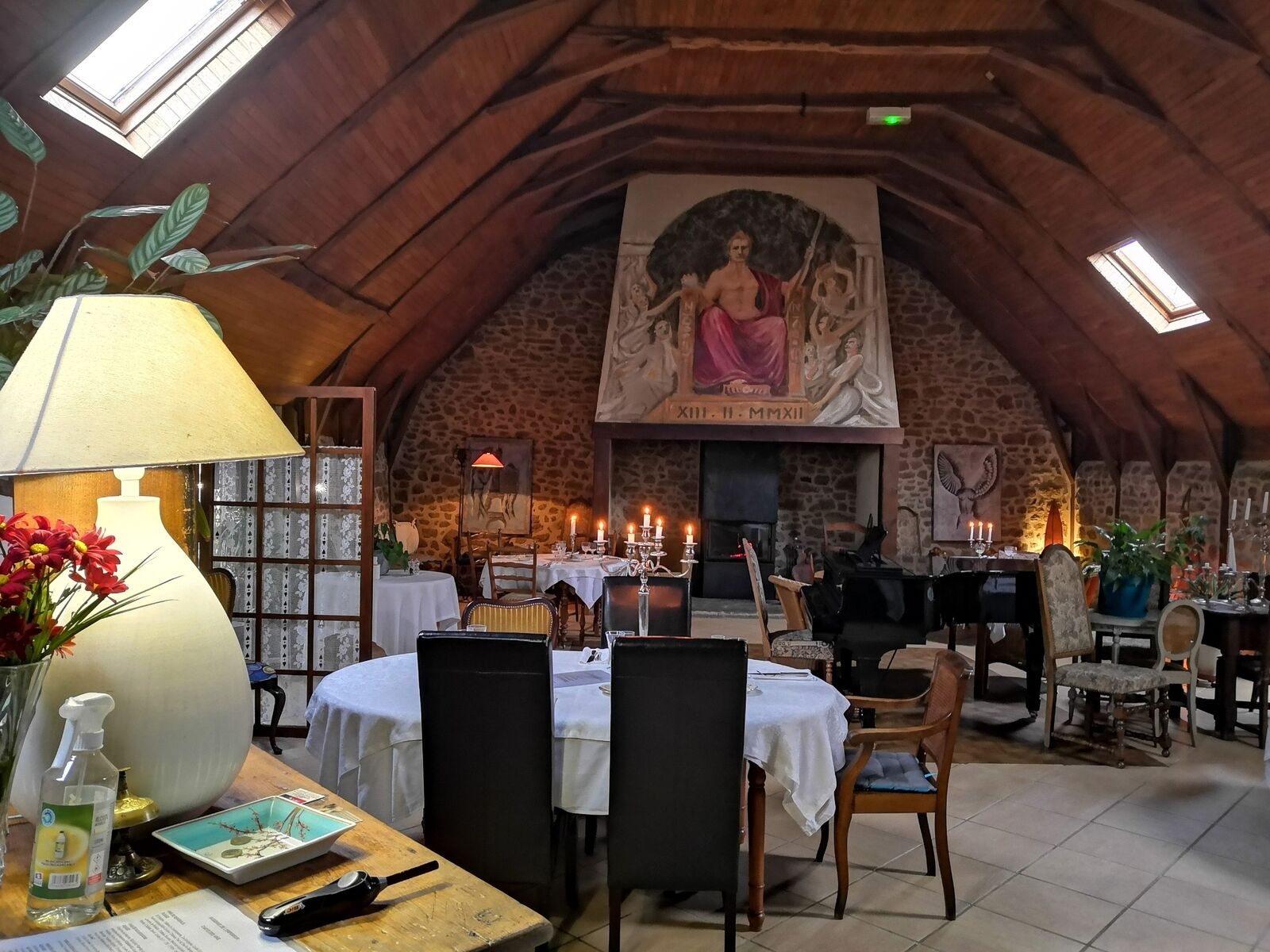 Fonds Commerce Auberge - Restaurant - 5 ch - Nathalie et Sébastien sont aux petits soins pour vous et l'addition est pourtant légère