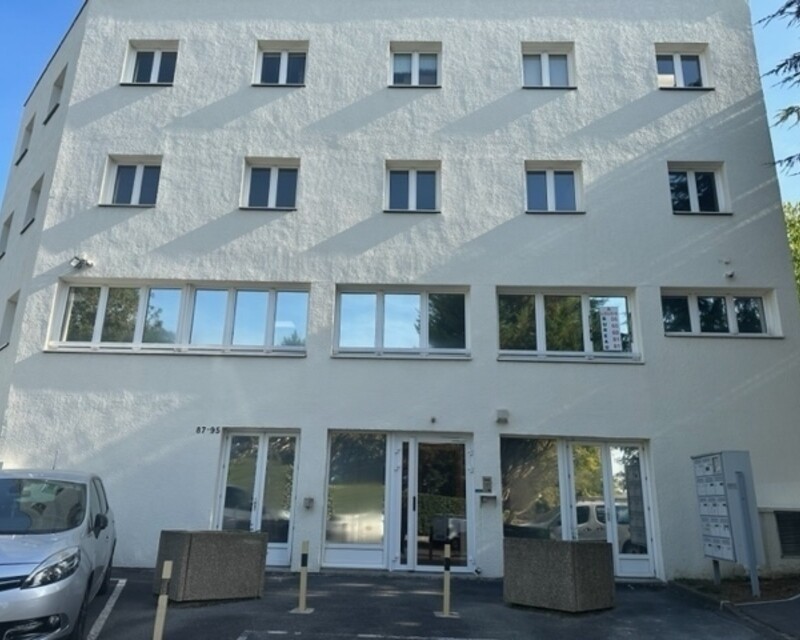 Neuilly sur Marne-Z.I.-Les Chanoux-Bureau de 77 m2 en Rdc - Img 1779