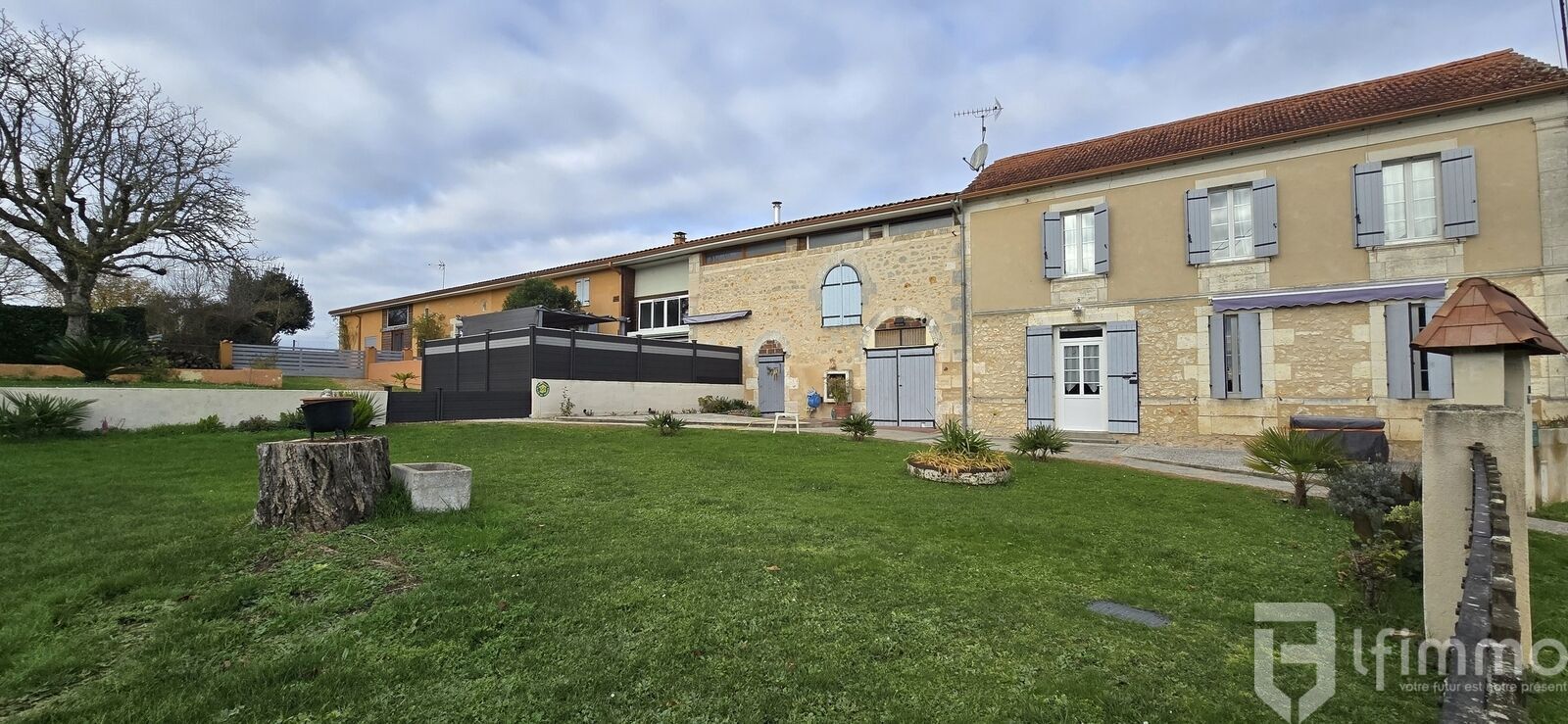 A vendre Maison Familiale & Gîte d'exception de 550 m² - 20241205 122804
