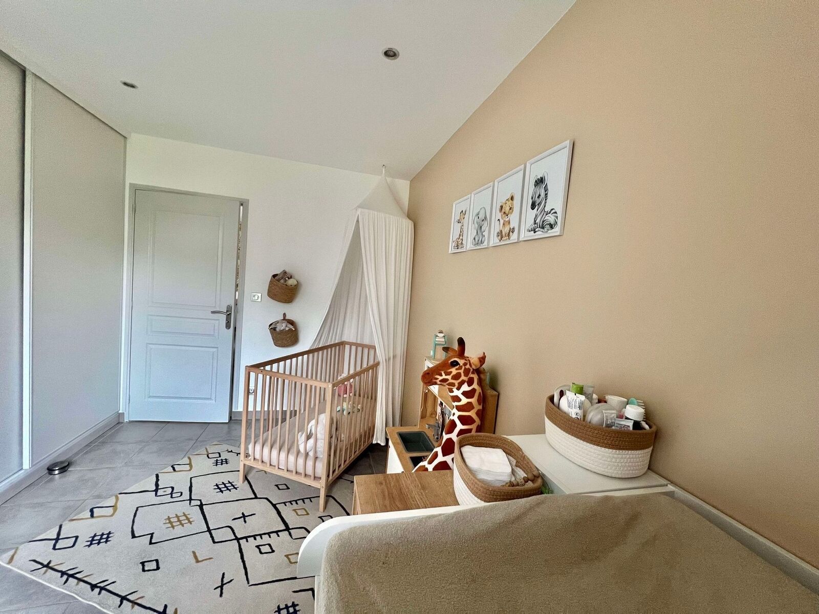 À vendre : Maison de Qualité - Une Belle Opportunité à Saisir ! - 456412526 500716606262060 4928492694657455108 n