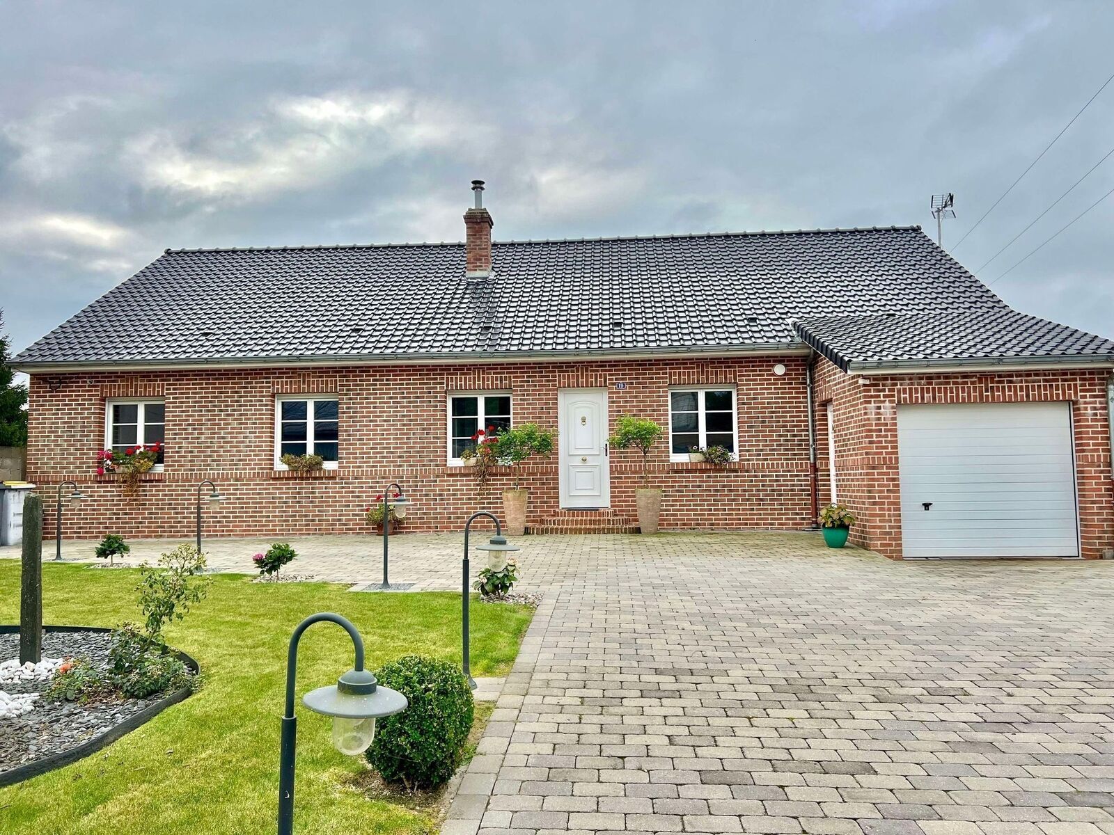 À vendre : Maison de Qualité - Une Belle Opportunité à Saisir ! - 458757602 3791649947790572 1366355831989152526 n