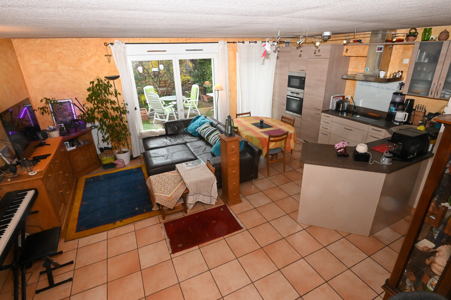 Beau 4 pièces en triplex à Bischheim avec garage et jardin - Séjour -56