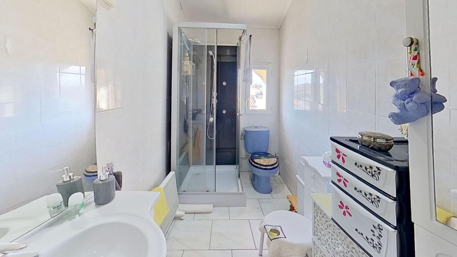 Maison de village avec extérieur - 5 chambres - 158 m2 - Maison-de-village-avec-exterieur-saint-laurent-de-la-salanque-bathroom