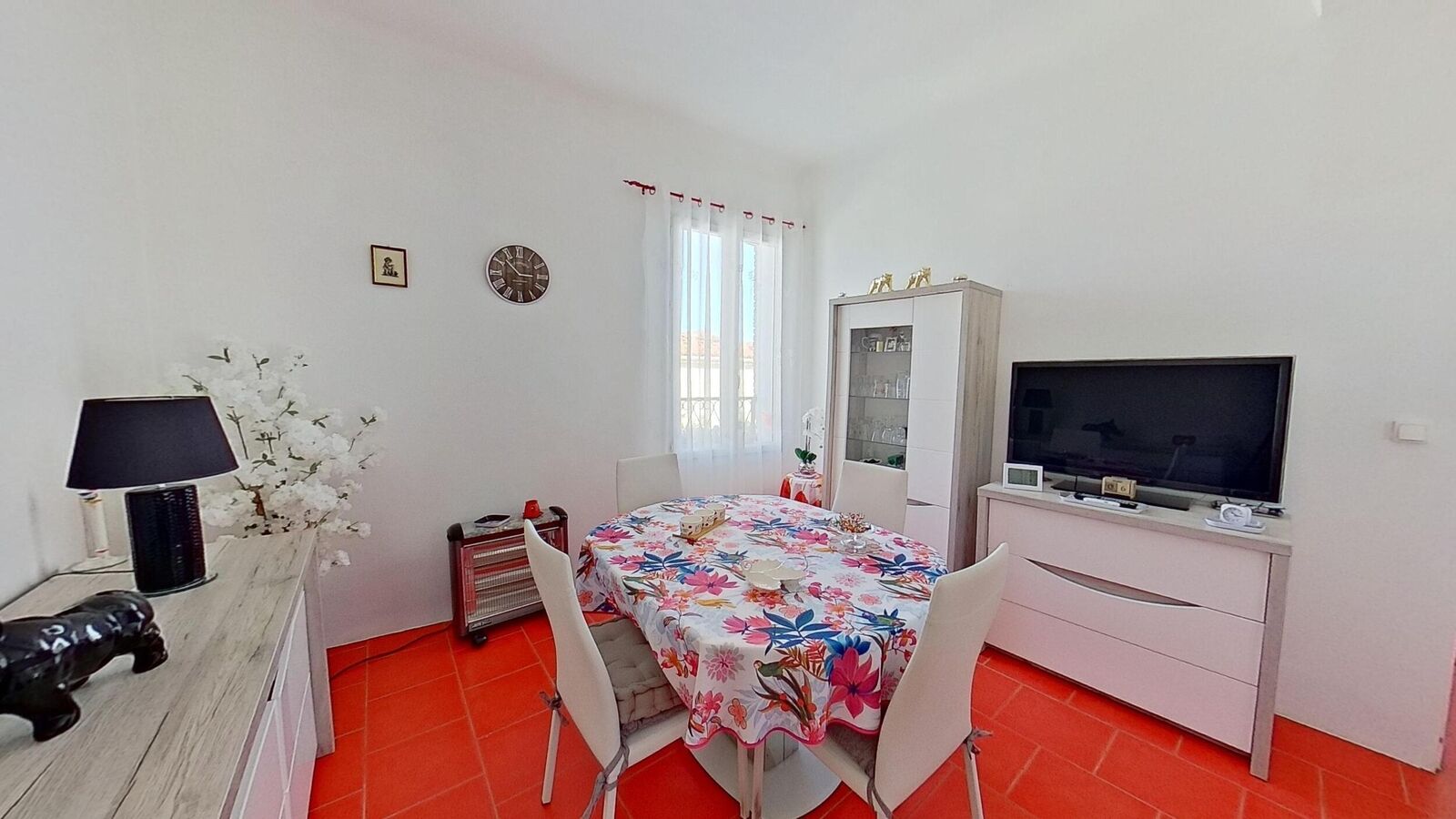 Maison de village avec extérieur - 5 chambres - 158 m2 - Maison-de-village-avec-exterieur-saint-laurent-de-la-salanque-03062024 172136