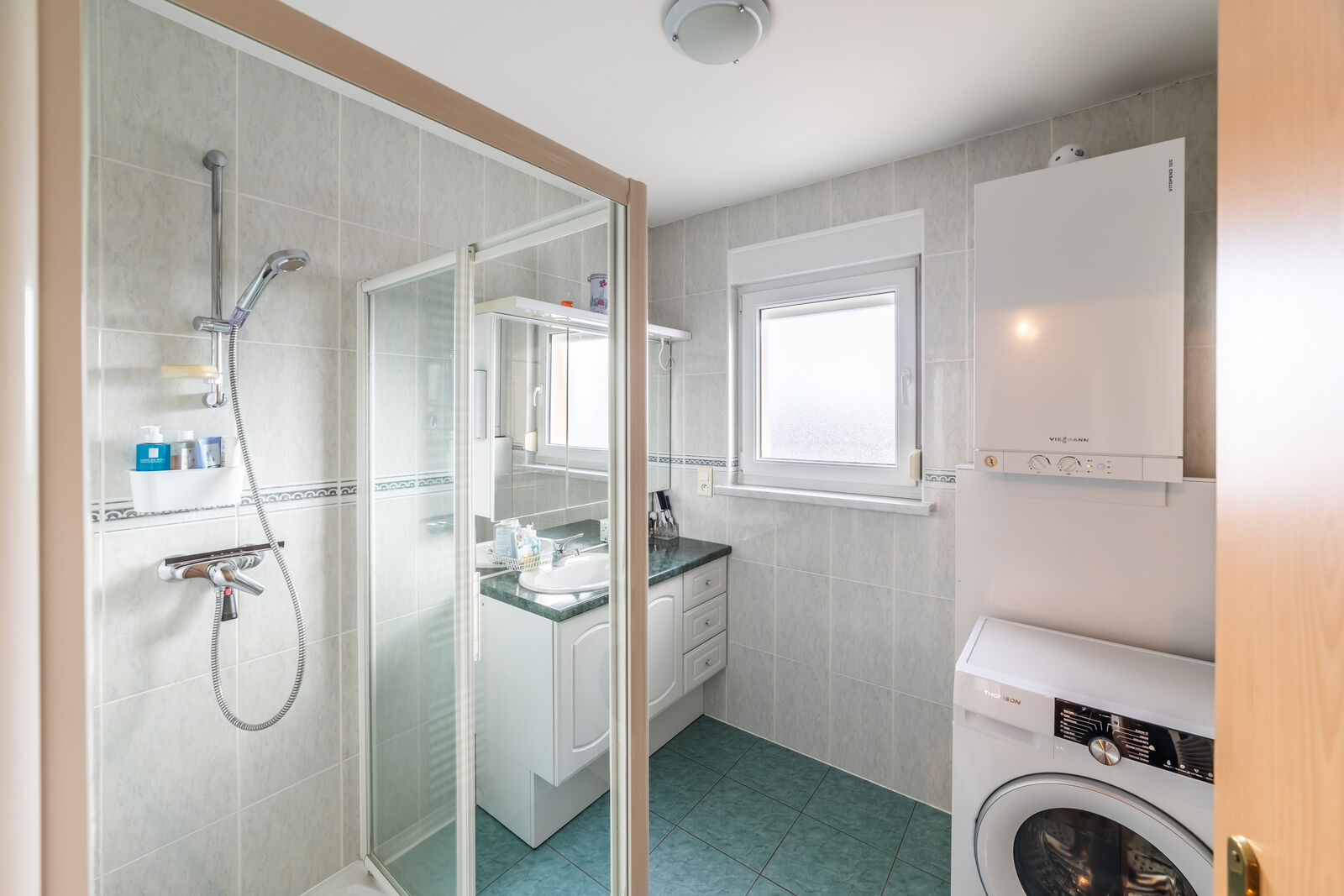 Appartement T2, 50 m² dans une résidence calme et entretenue - Salle d'eau