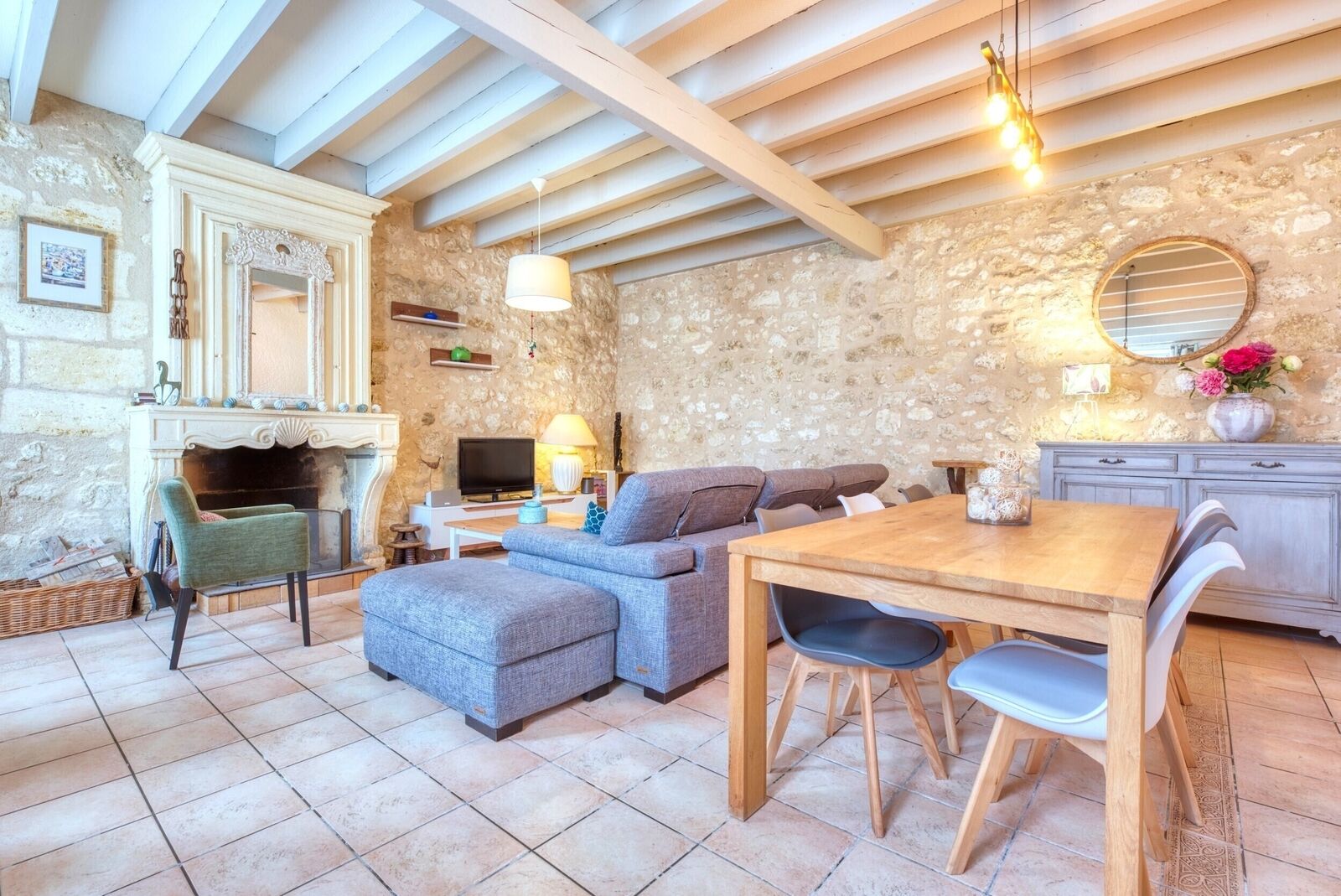 Spacieuse maison en pierre - Img 11