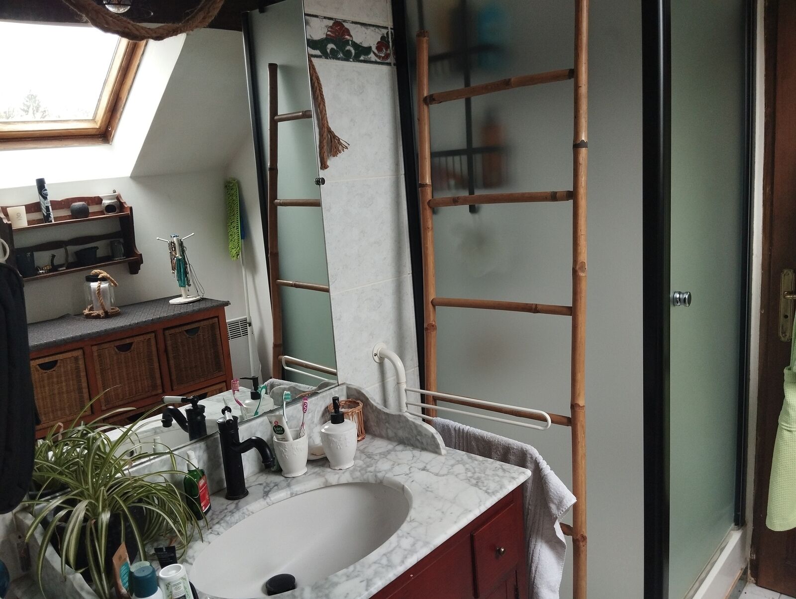 Le charme à portée de Main  - 1711703410097