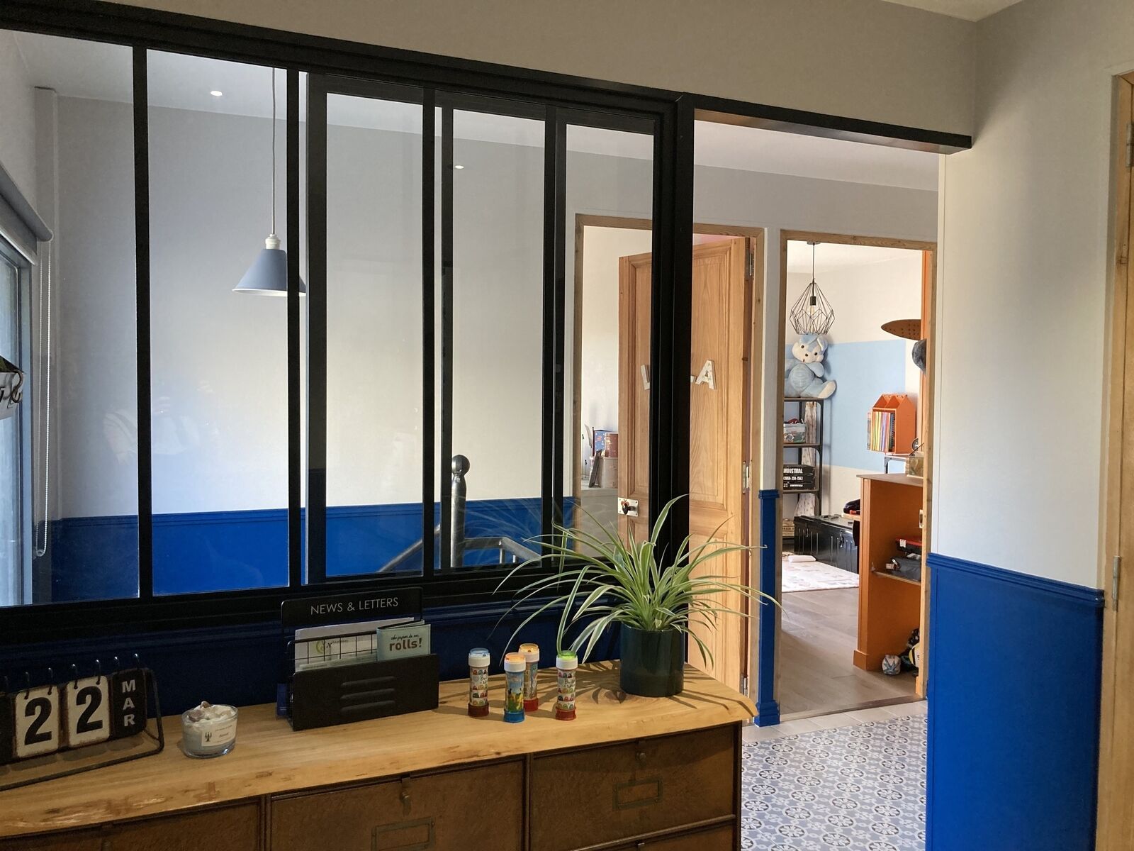 5 mn Lozanne Maison en pierres dorées, 3 ch bureau jardin  - Hall verrière