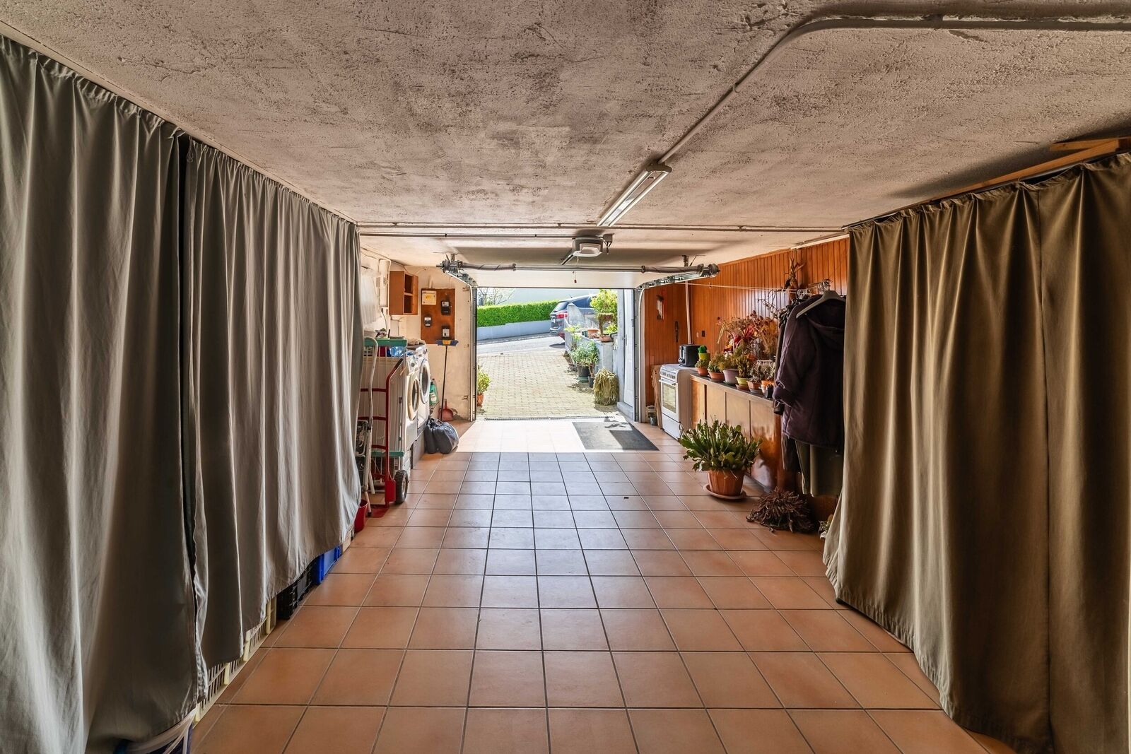 Sous Compromis / Coquette Maison, bien entretenue. - 7q8a0522-hdr