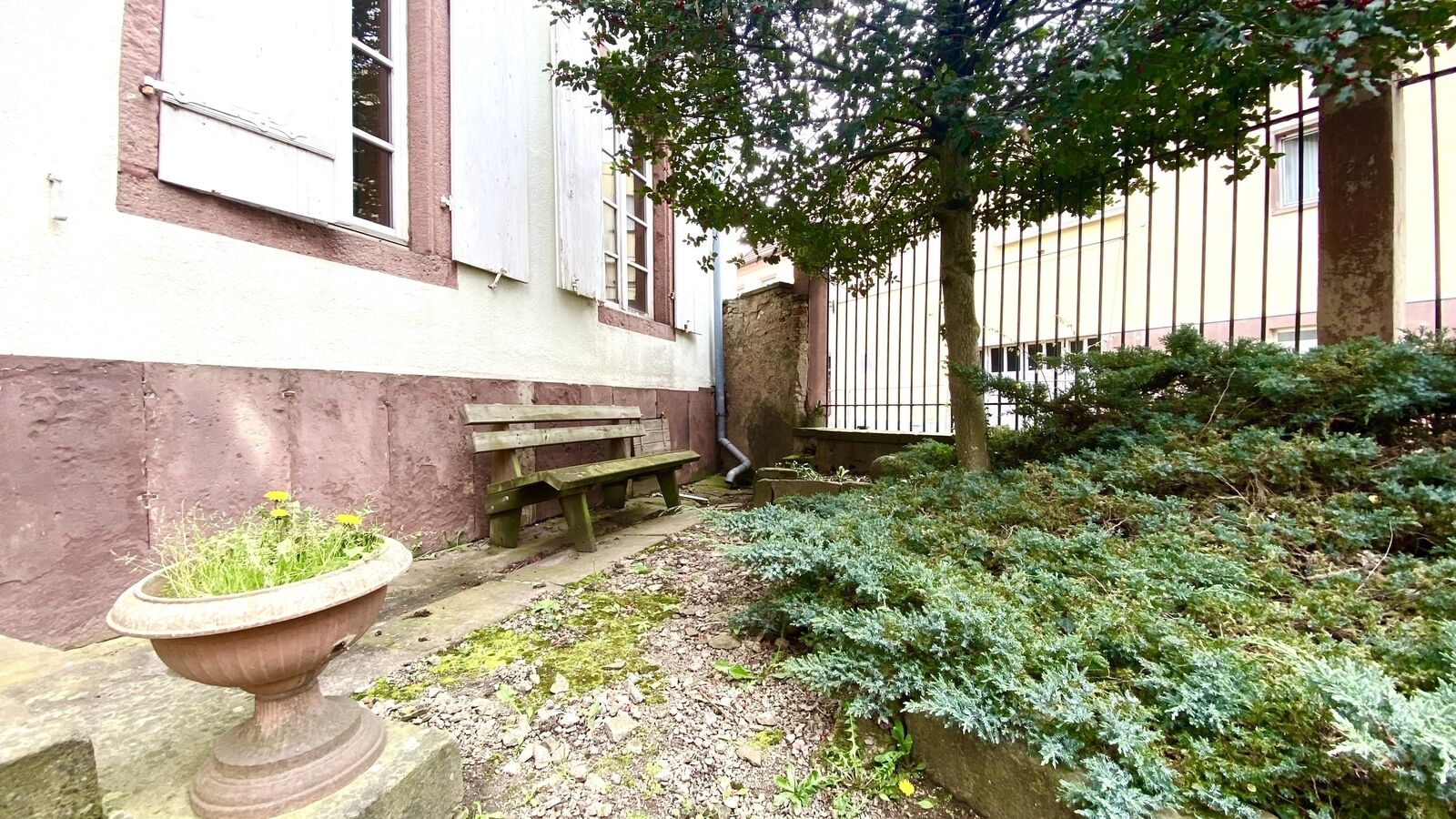 Ensemble immobilier historique - Img 5507