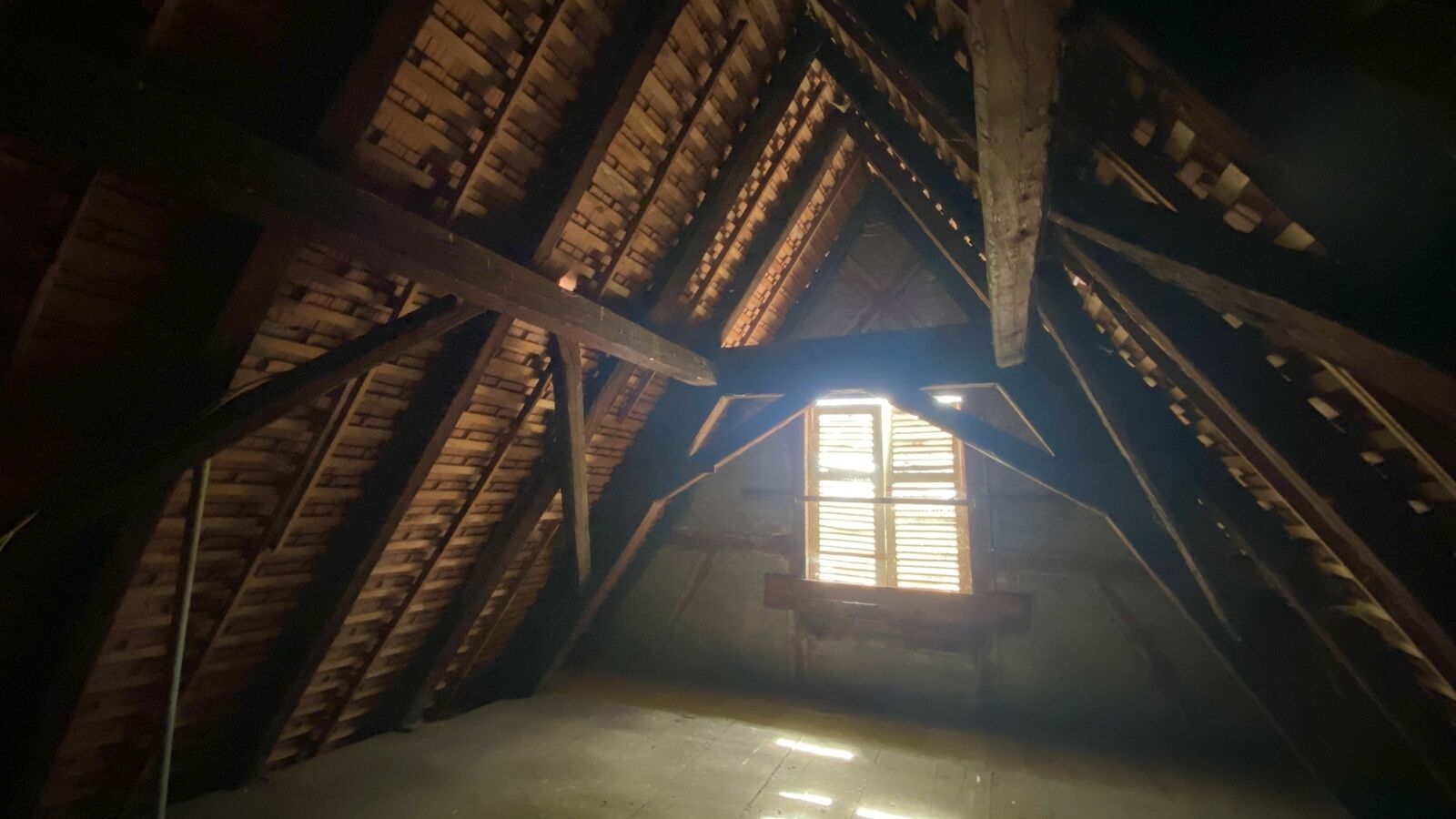 Ensemble immobilier historique - Img 5537