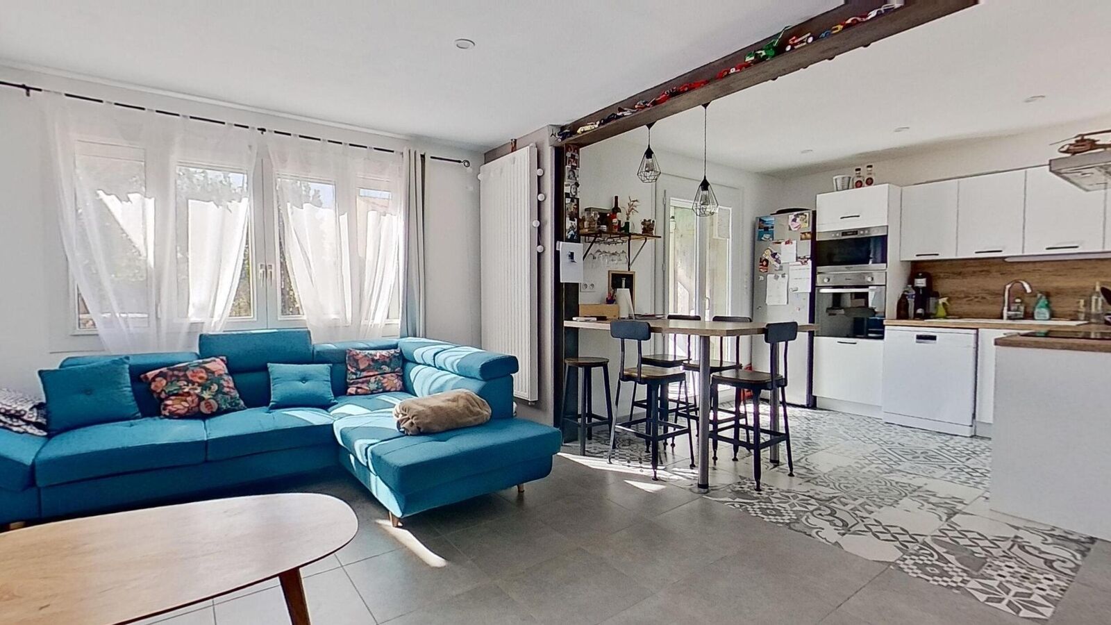 Maison T4 rénovée avec jardin et garage - Rue-malvoisie-04162024 133606