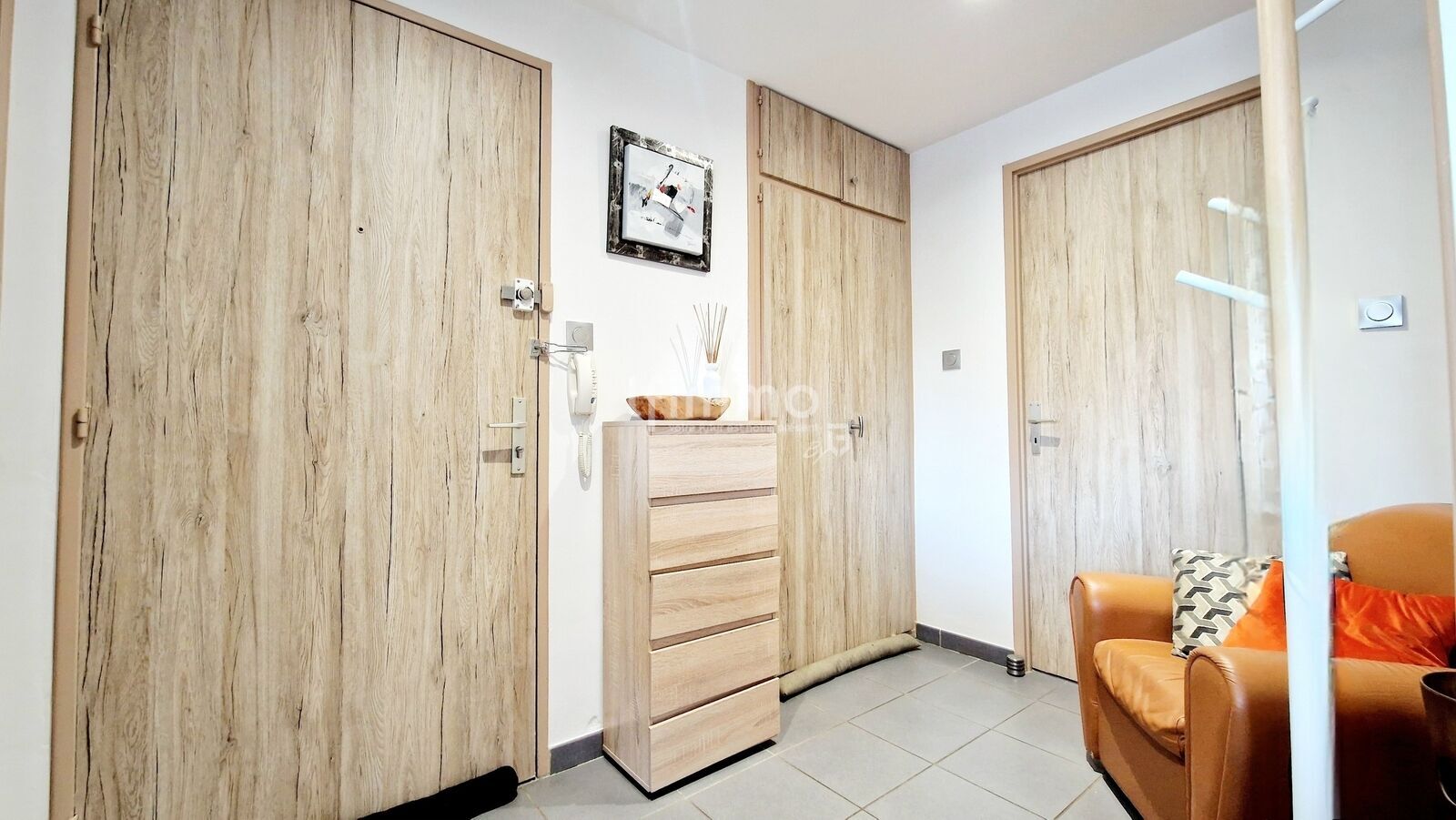 *** Sous Compromis *** Très charmant T4 de 89m² à ne pas manquer - Entrée