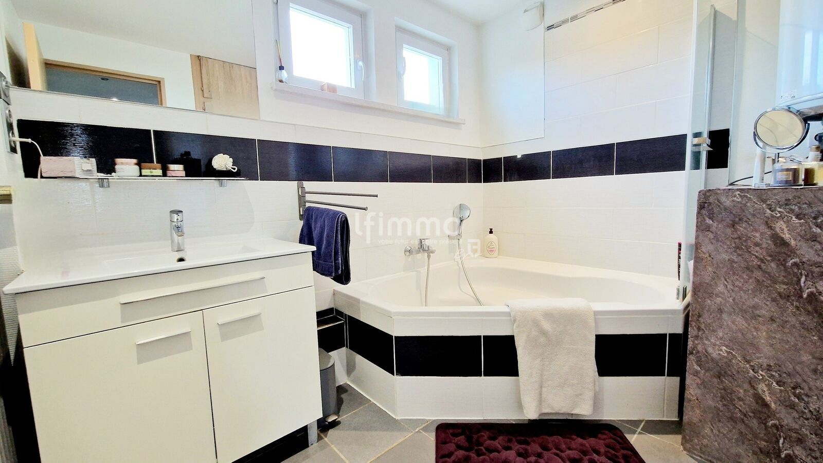 *** Sous Compromis *** Très charmant T4 de 89m² à ne pas manquer - Salle de bain