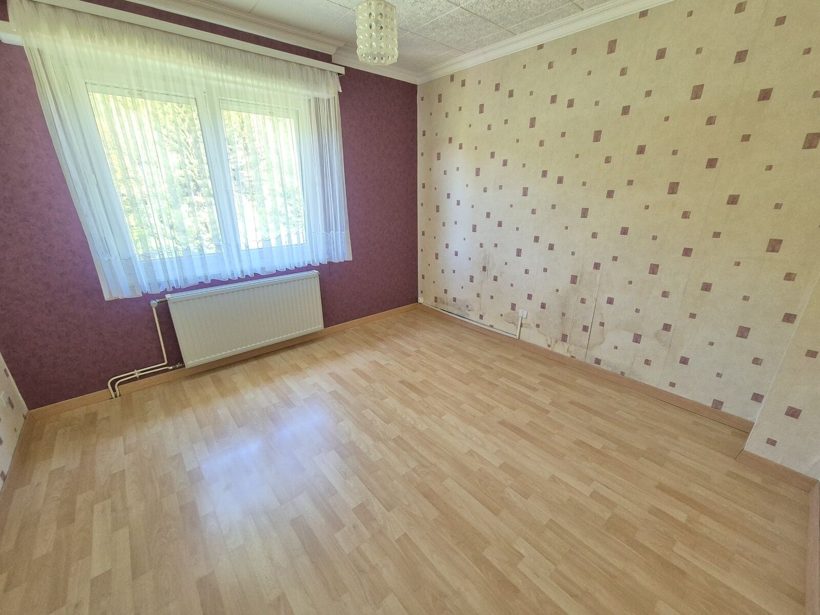 Maison comprenant deux appartements sous offre.   - 20240514 115747