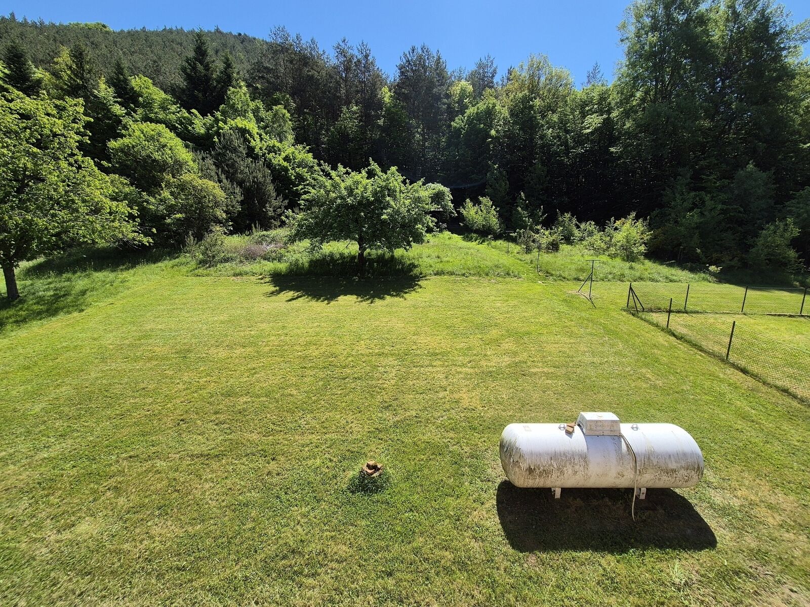 Maison comprenant deux appartements sous offre.   - 20240514 115850