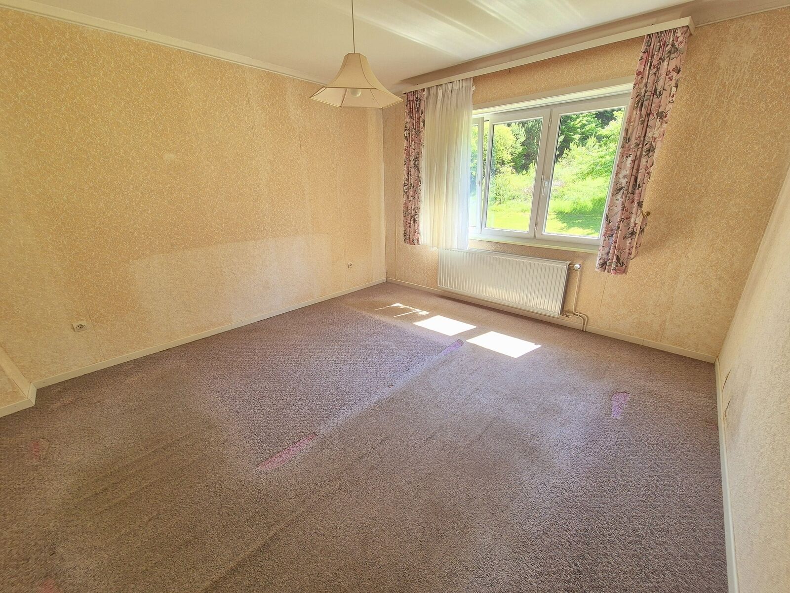 Maison comprenant deux appartements sous offre.   - 20240514 115725