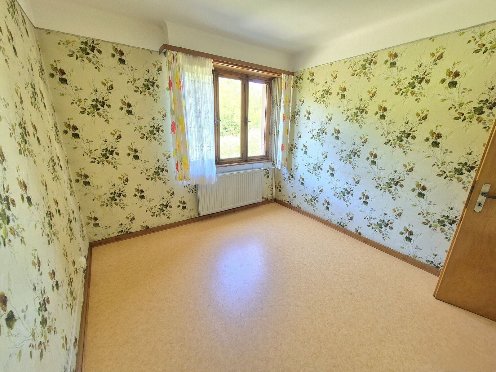 Maison comprenant deux appartements sous offre.   - 20240514 115438