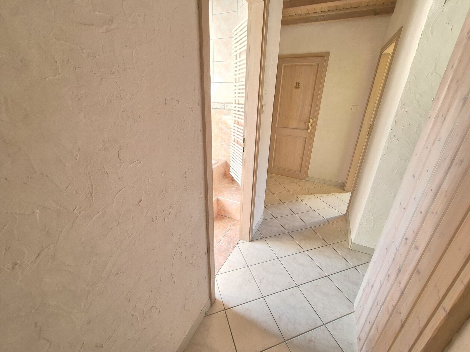 Très belle maison de 6 pièces sous offre.  - 20240430 093157