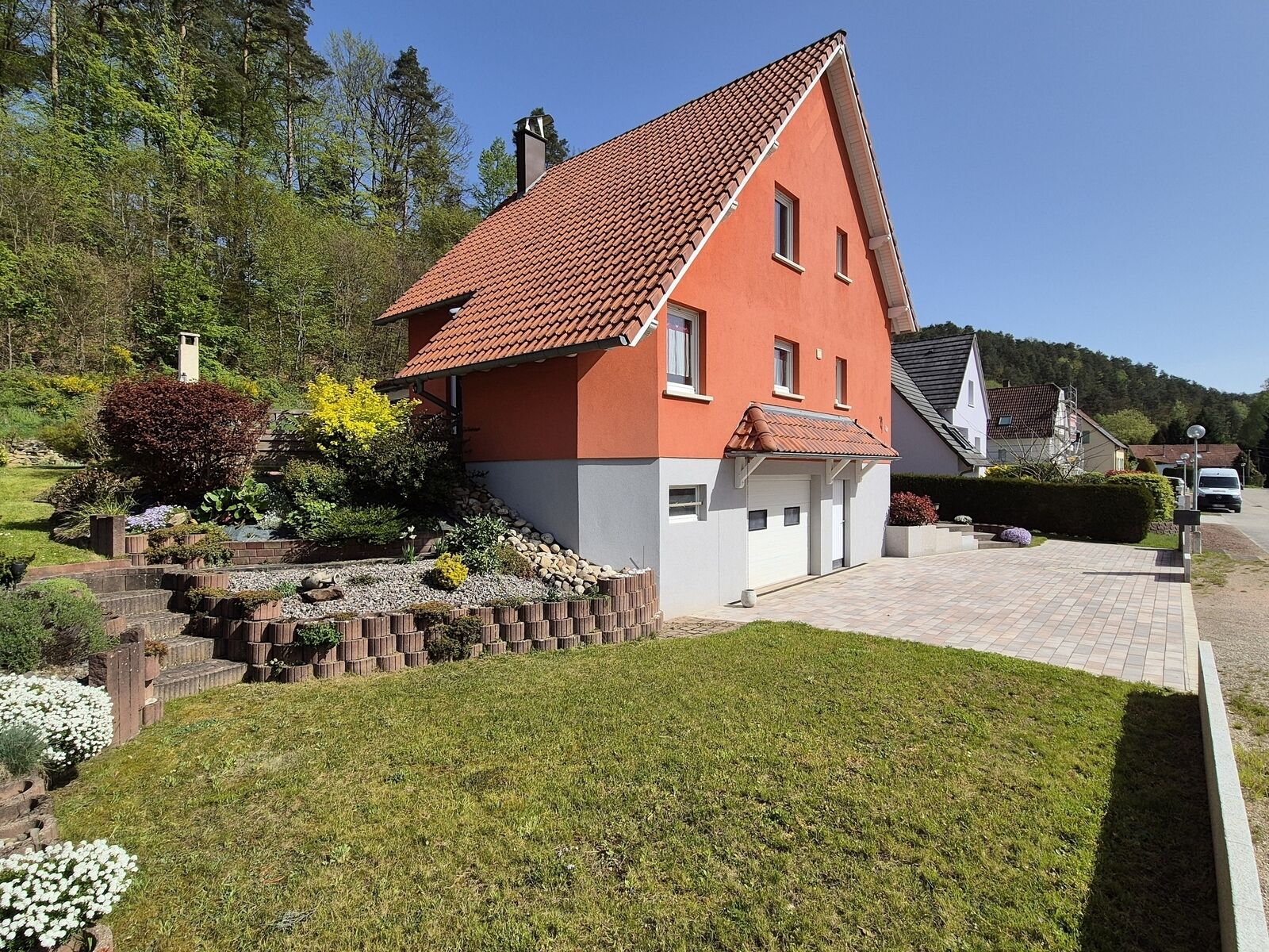 Très belle maison de 6 pièces sous offre.  - 20240430 103910