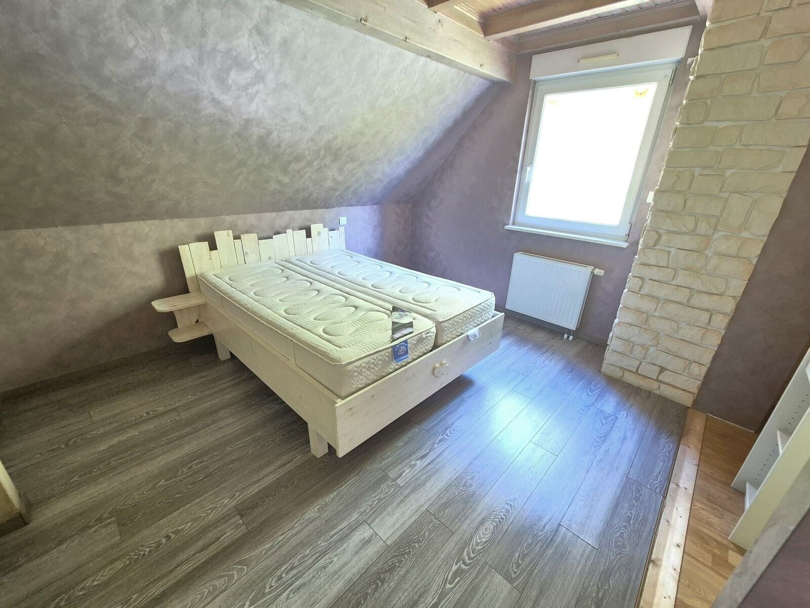 Très belle maison de 6 pièces sous offre.  - 20240430 093145