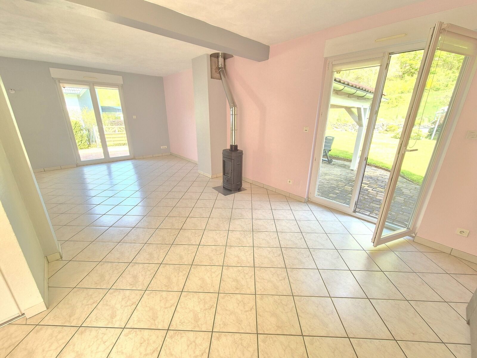 Très belle maison de 6 pièces sous offre.  - 20240430 101004