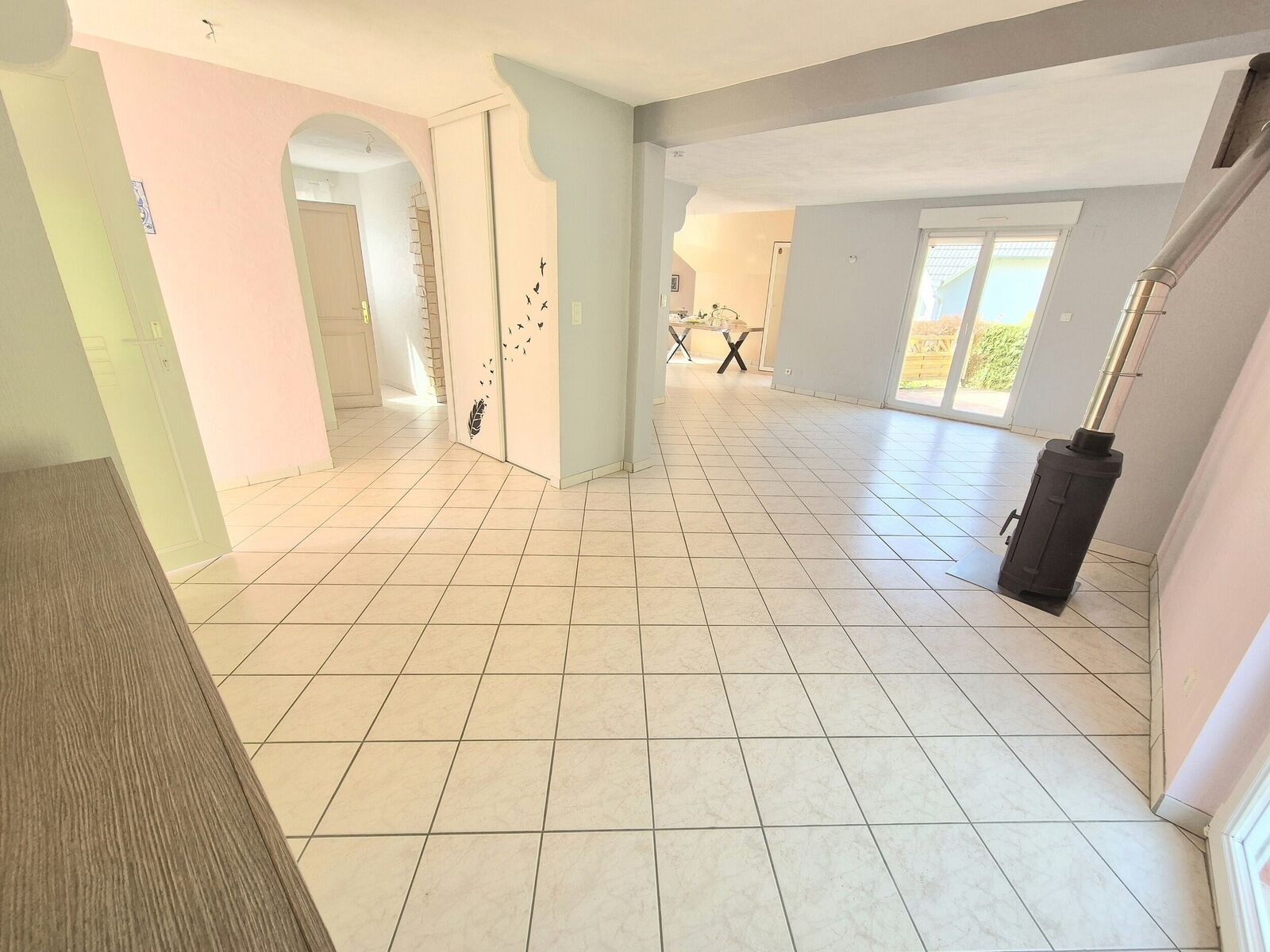 Très belle maison de 6 pièces sous offre.  - 20240430 110258