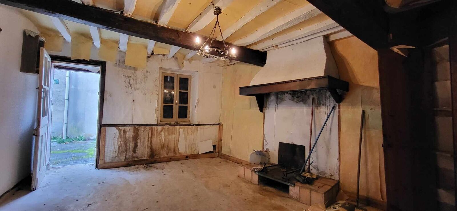 maison à rénover avec jardin Négociable  - 370083870 164436640066169 7629395077557196885 n