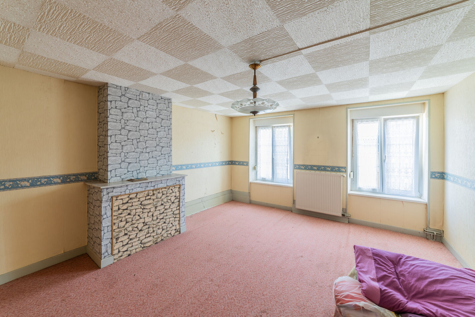 Sous Compromis / Grand Corps de Ferme proche Château-Salins. - 7q8a1186-2-hdr