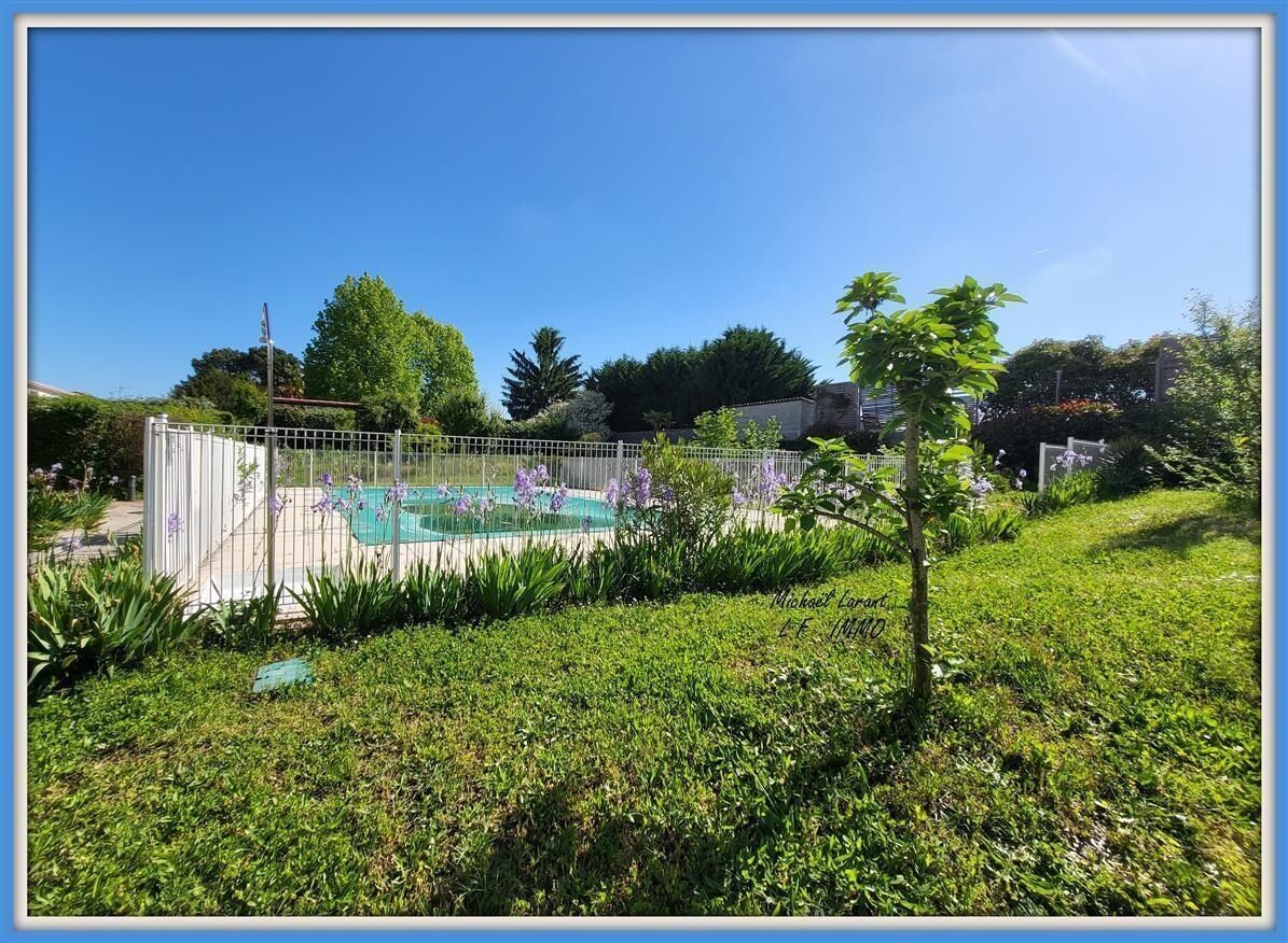 Eysines Appartement T3 avec jardin privatif et piscine - 20240430 105446-001