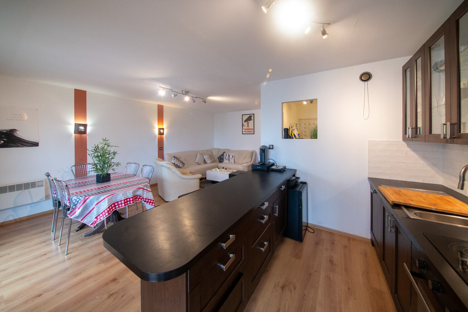 Charmant 3 pièces de 69 m² env. à Neudorf - T3 rue de soultz stbg-16