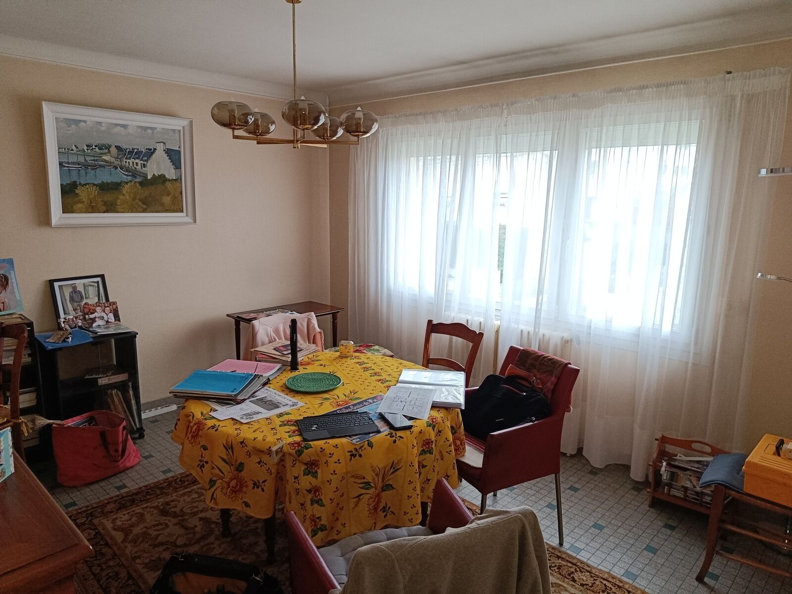 Maison 65 m² avec sous-sol total à rénover - Salon