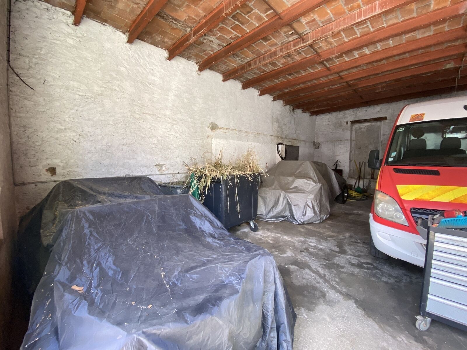 Garage avec dépendance sur terrain de 338m2 - Img 8471