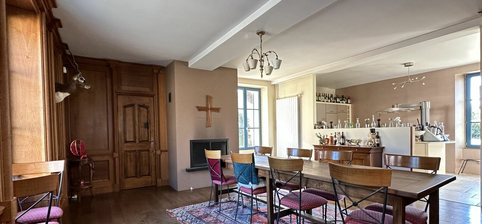 Corps de Ferme  - Hdx5ioxw