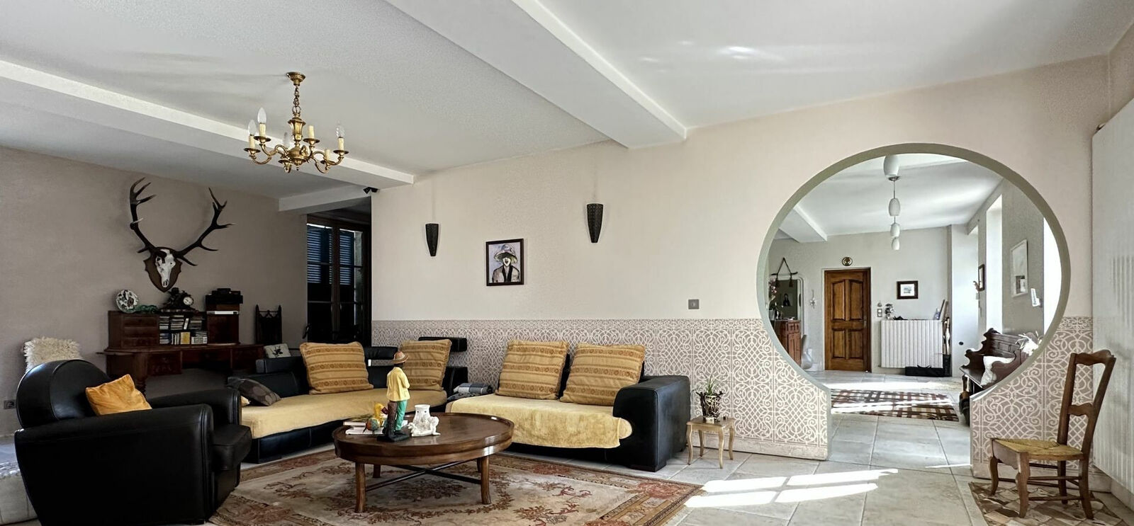 Corps de Ferme  - Dcuj5rzi