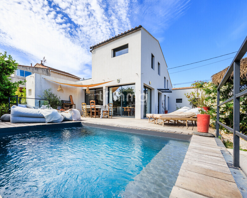 13012 / Maison rénovée / Jardin / Piscine  - 3 lucs-11